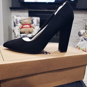 ASOS DESIGN Wide Fit Palmer pointed high heels